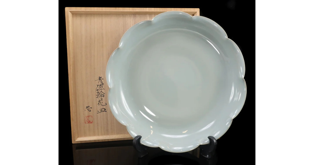 川瀬忍 造 青磁輪花皿 陶磁器 骨董品