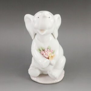 リヤドロ 花を持つ白い小象 6462 置物 オブジェ